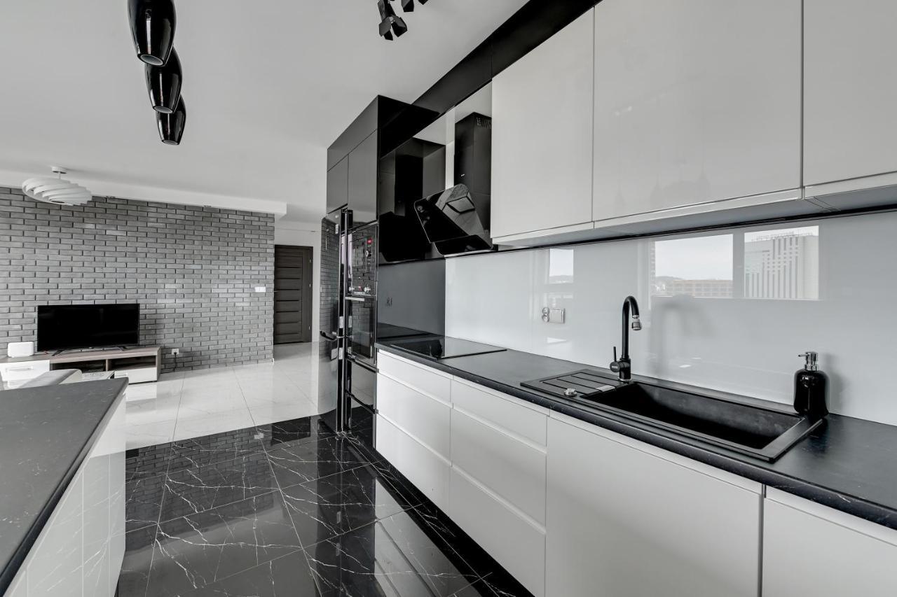 Grand Apartments - Luxury Apartment On The 11Th Floor With A View Of The Old Town Gdańsk Exterior foto